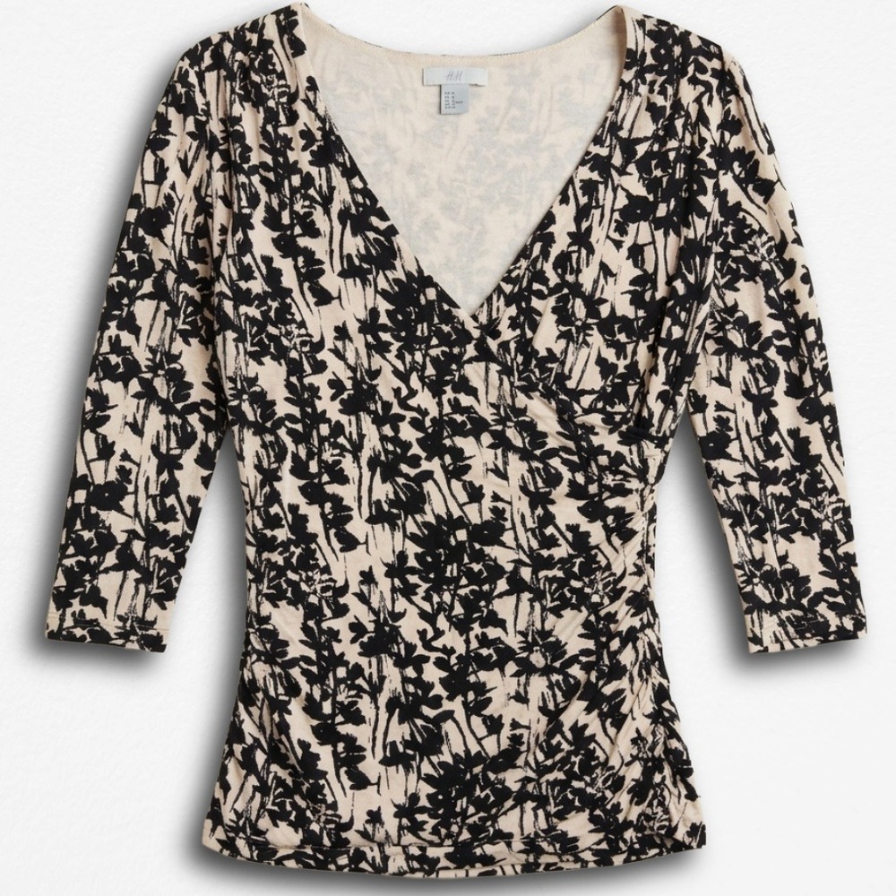 HM Womens Floral Wrap Top Black Cream 3/4 Sleeve V-Neck Ruched Blouse Medium
